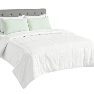 Giselle Bedding King Bamboo Quilt: 200GSM All-Season Lightweight Doona with Moisture-Wicking, Thermo-Regulating Comfort